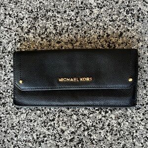 Michael Kors Black Leather wallet